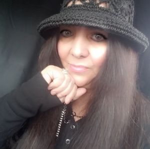 Meet your Posher, Michele